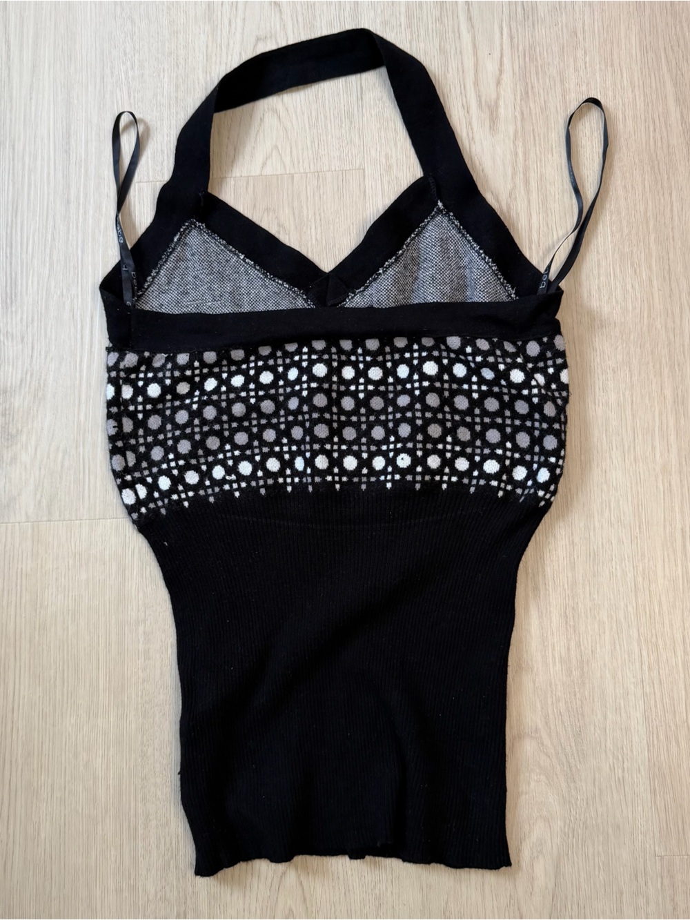 Y2K Bebe Black and White Knit Halter Tank - Picture 3 of 5